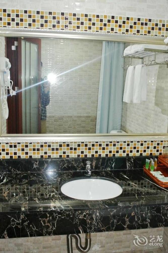 Shenzhen Haitian Hotel Zewnętrze zdjęcie